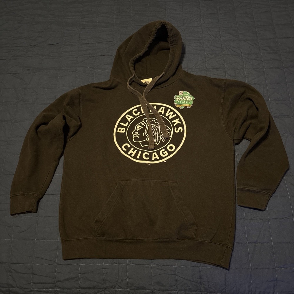 Women's Sz Small Chicago Blackhawks Black Hoodie Pullover 2019 Winter Classic